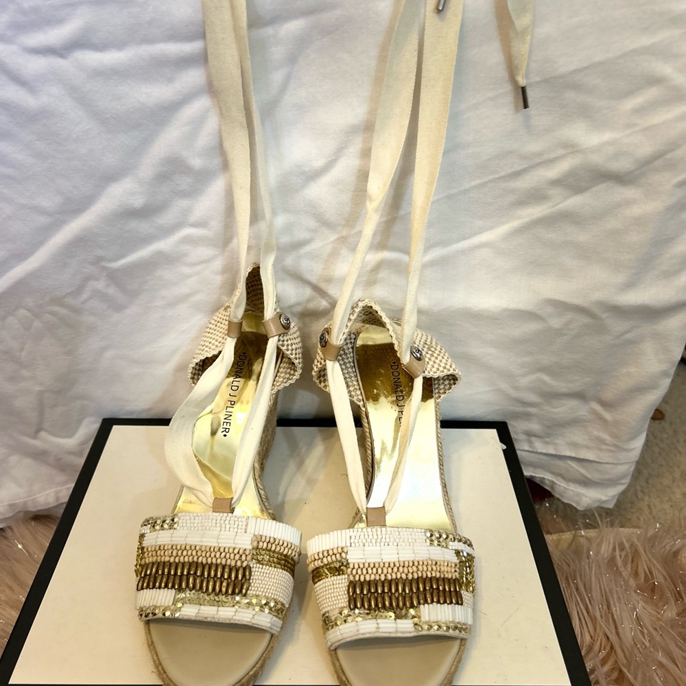 Donald J. Pliner Women's Cream and Gold Espadrille Wedge